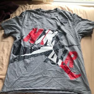 size large nike air jordan tee